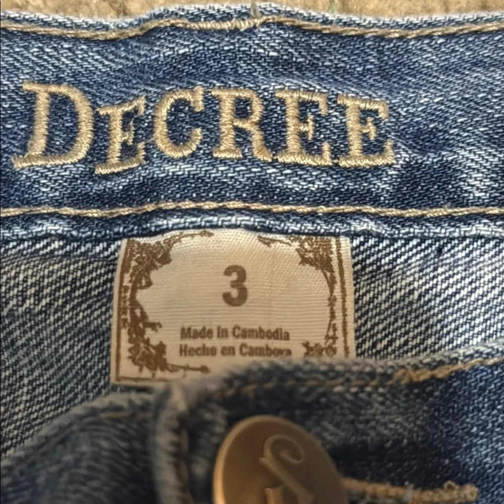 Decree Blue Straight Jeans with Distressed Details